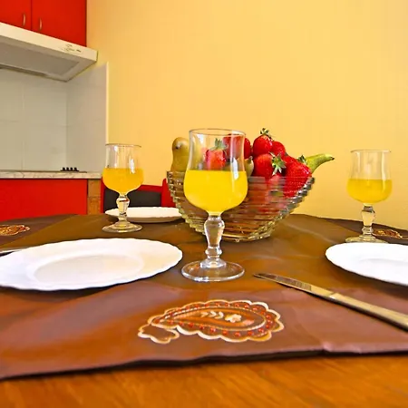 Apartament Nika 5 In Der Residenz Mit Pool Und Whirlpool In Strandnaehe Umag