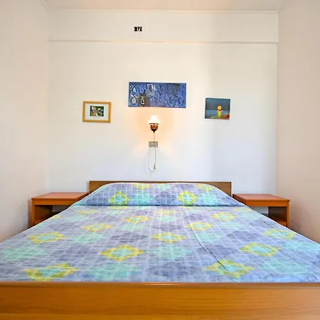 Daire Nika 5 In Der Residenz Mit Pool Und Whirlpool In Strandnaehe *